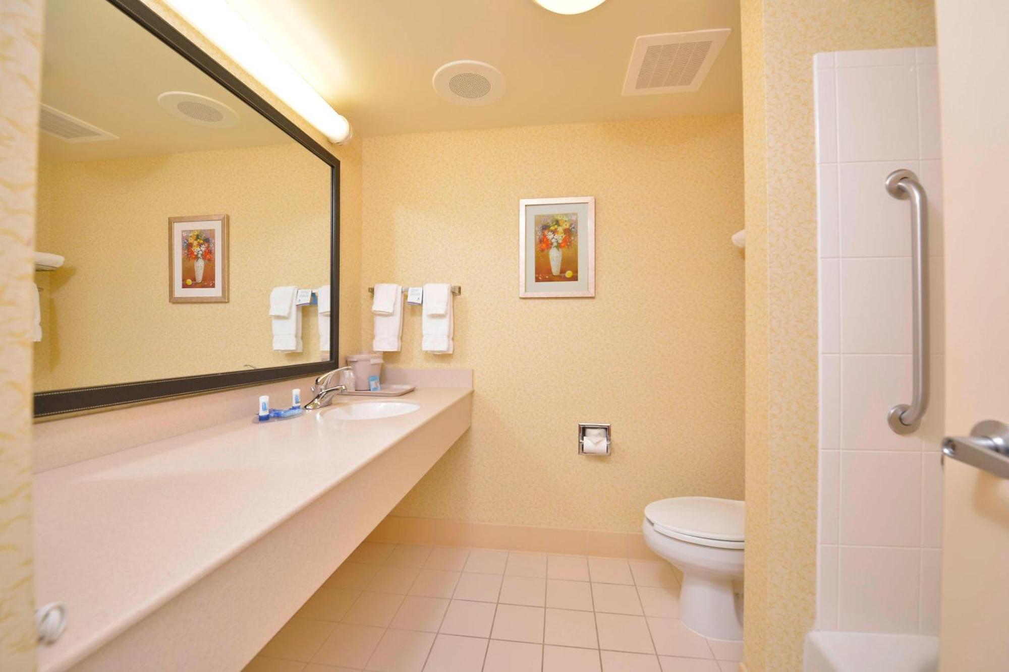 Fairfield Inn And Suites By Marriott Уилямспорт Екстериор снимка